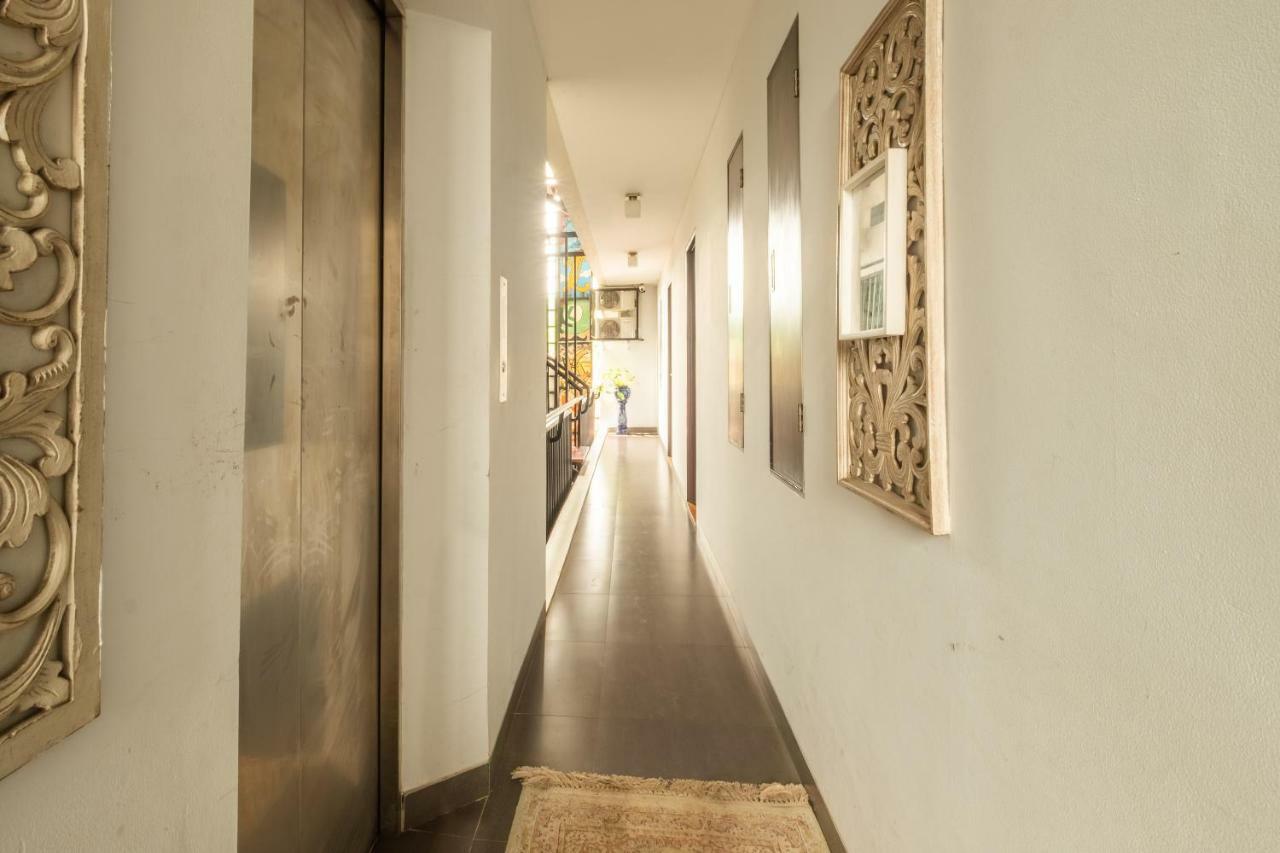 Capital O 852 The Silk At Dago Hotel Bandung Exterior foto