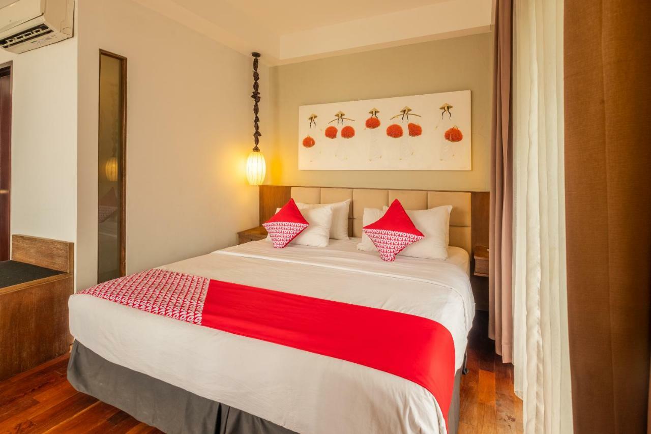 Capital O 852 The Silk At Dago Hotel Bandung Exterior foto