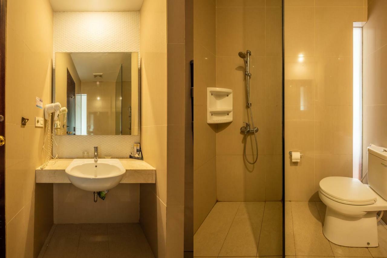Capital O 852 The Silk At Dago Hotel Bandung Exterior foto